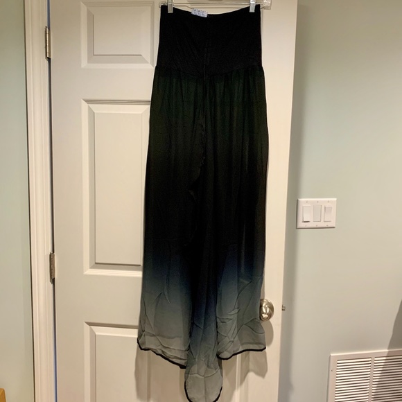 NEW Black and Grey Ombre Chiffon Bandeau Cover-Up - Picture 2 of 3